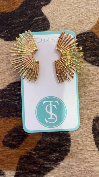 Wing Drop Earrings - Boutique Bella BellaEarrings
