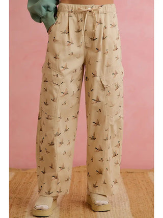 Winging It Cargo Barrel Pants - Boutique Bella BellaPants