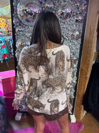 Yolly Italy Leopard Paradise Printed Knit Top - Boutique Bella BellaSweater
